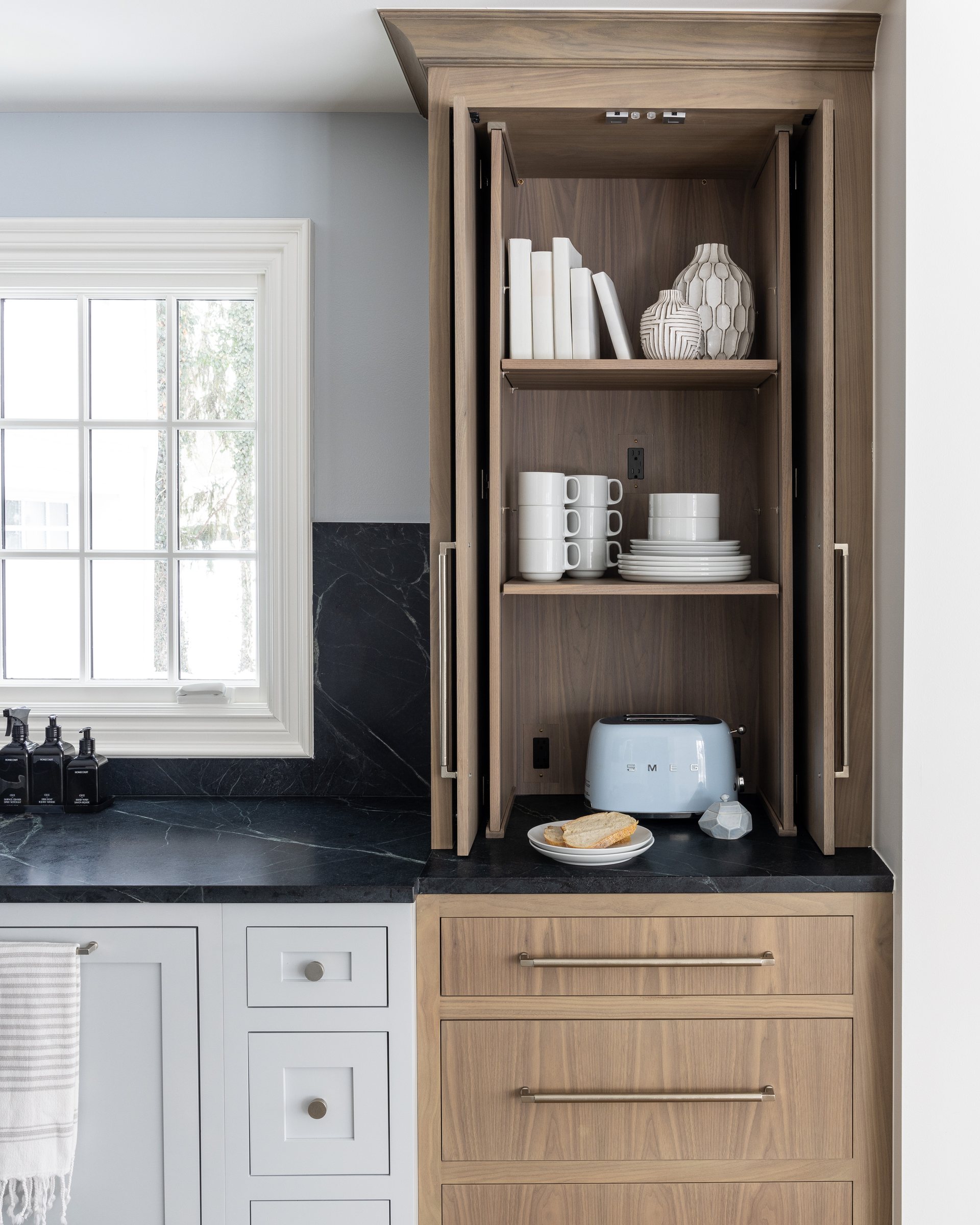 Kitchen with open display shelving, built by Mosher Dolan