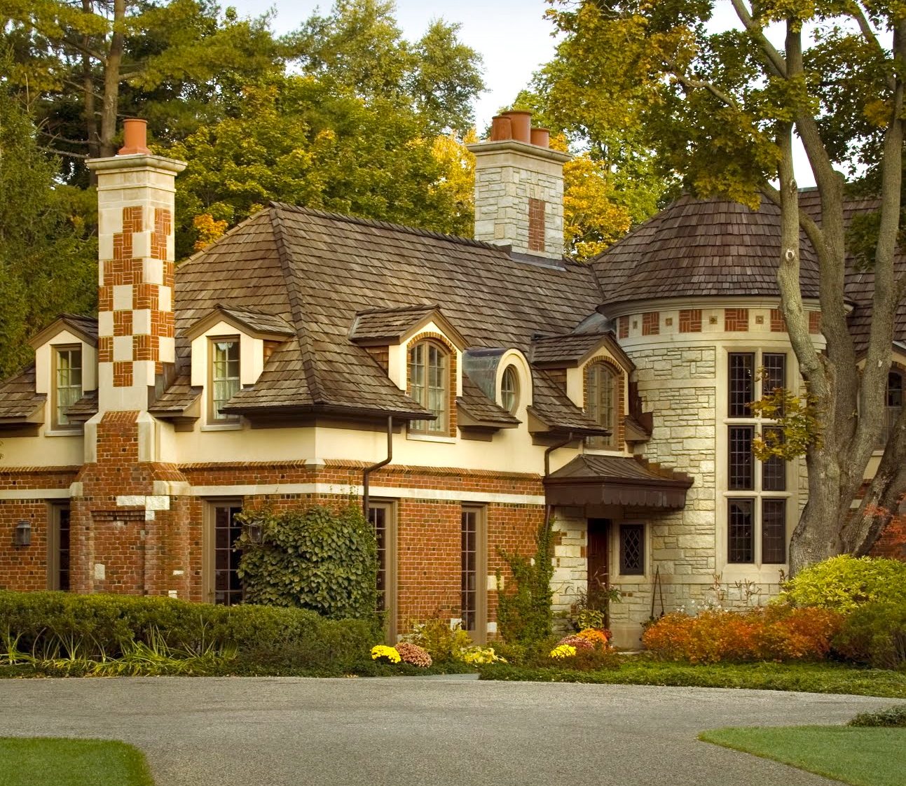 Archive 015: a traditional new-construction home by Mosher Dolan