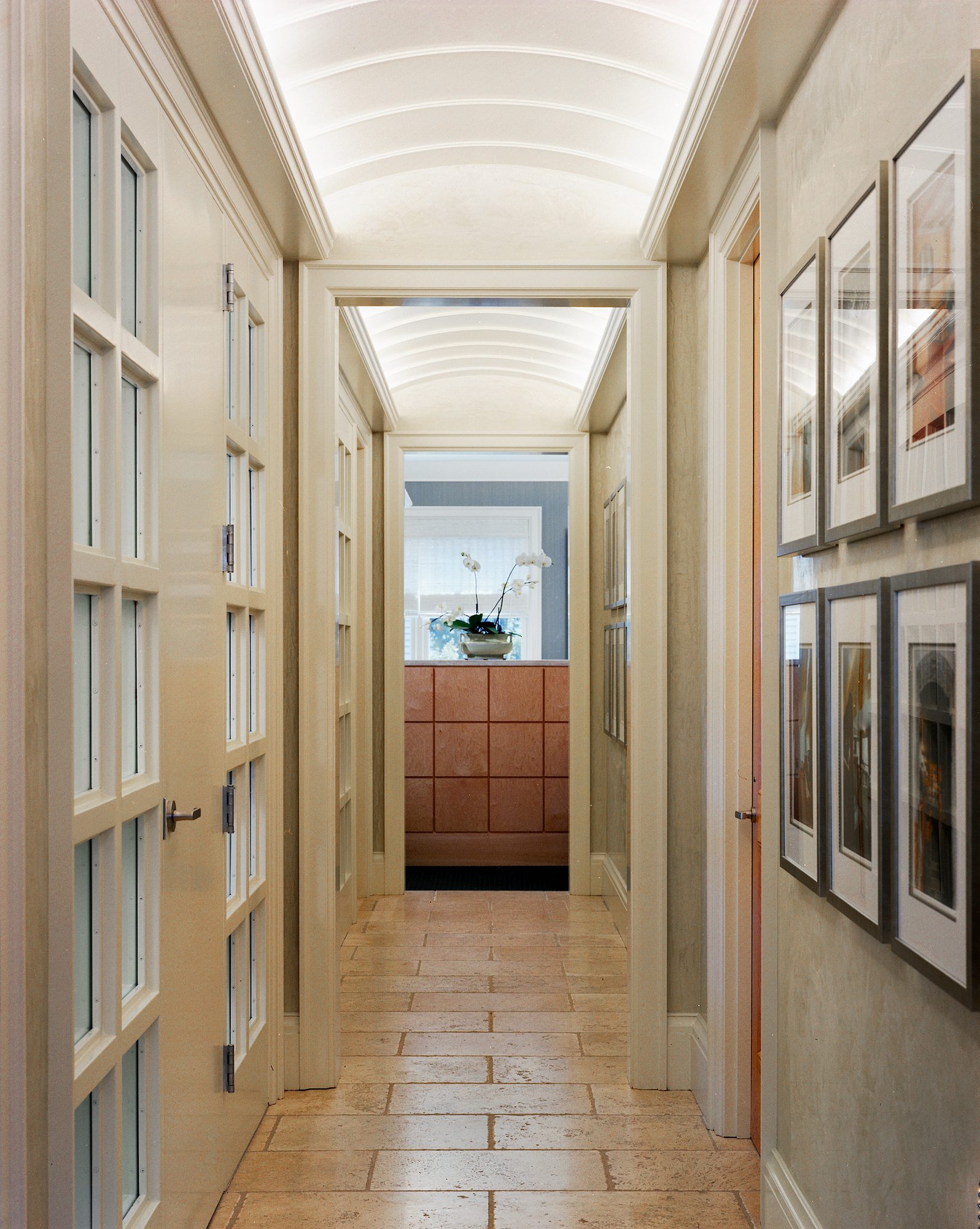 Archive 042: a transitional new-construction home by Mosher Dolan